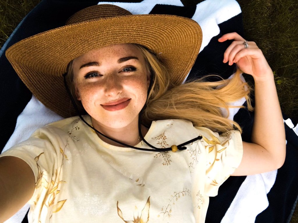 The Danger of Women Like Mrs.&nbsp;Midwest